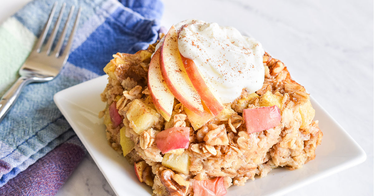 Easy Apple Baked Oatmeal: Healthy Meal Prep Breakfast